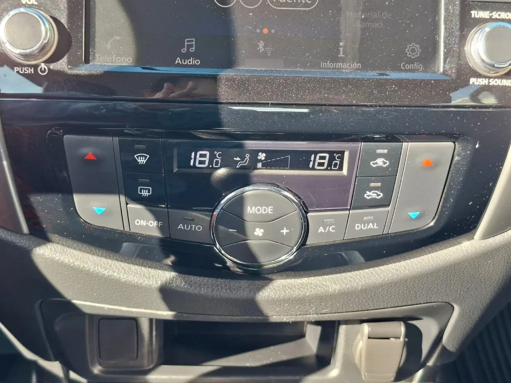 Nissan Navara Dc 4x2 2.3tdi Xe año 2022