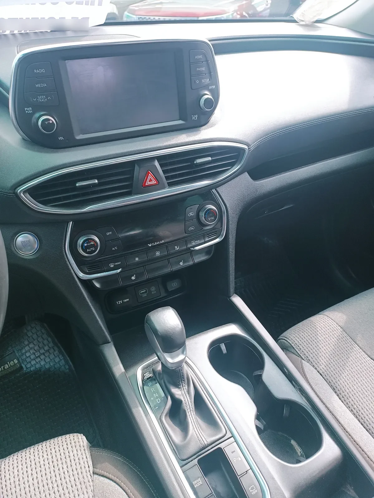 HYUNDAI SANTA FE 2.4 Gl 2wd Mt año 2019