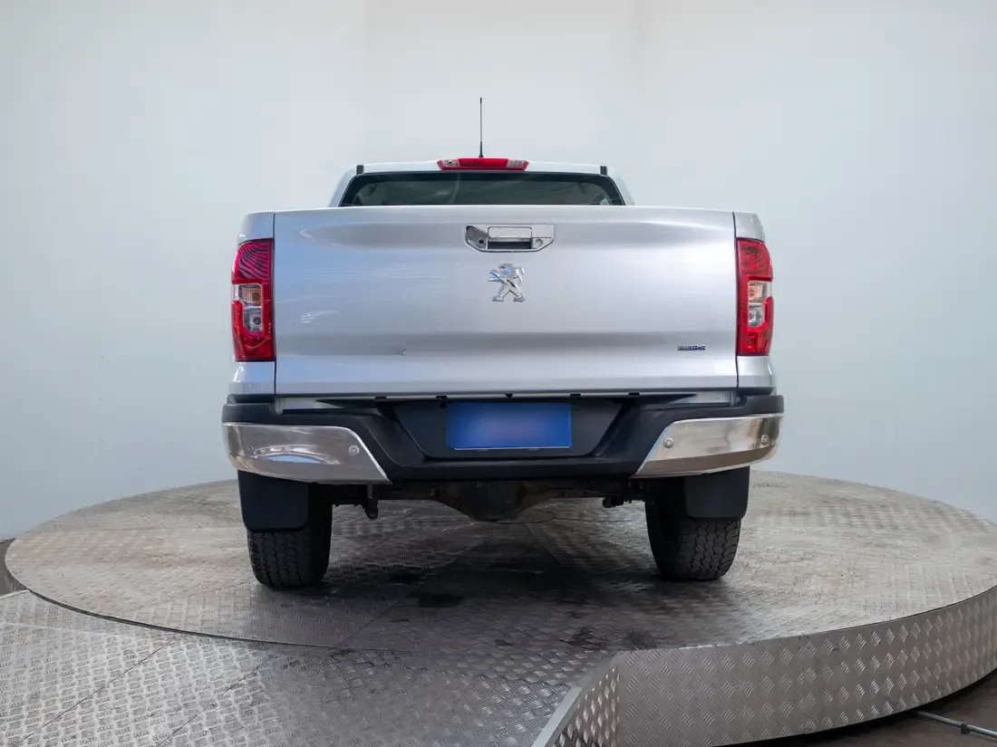 Peugeot Landtrek Landtrek Active Diesel 180hp 4x4 At año 2025