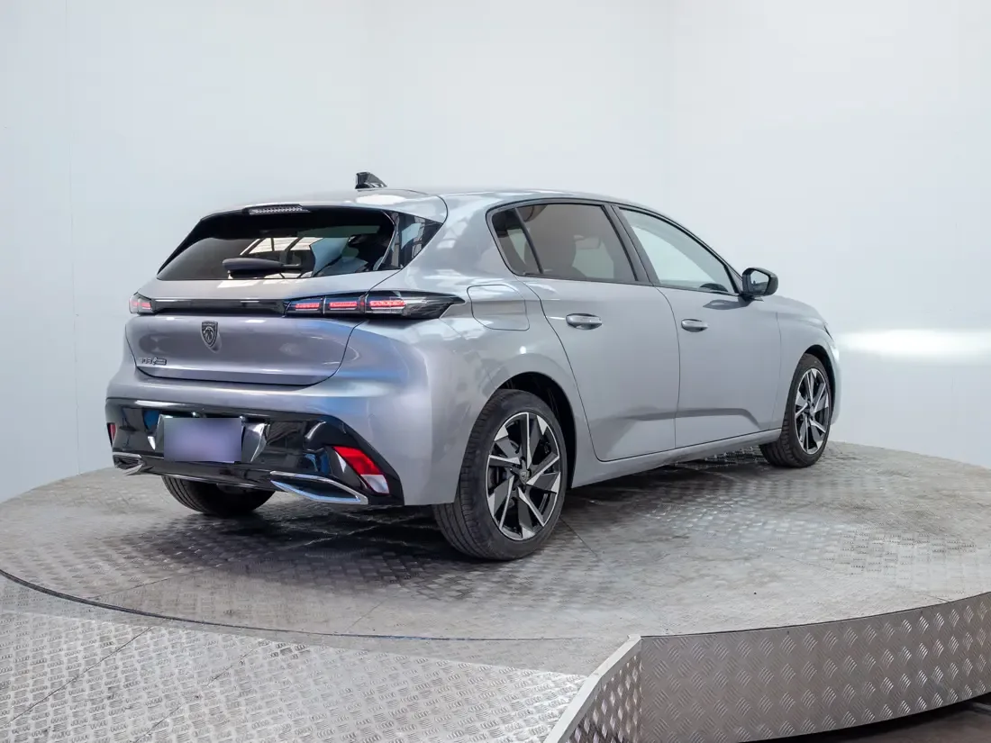 Peugeot 308 308 1.5 Allure Pack Bluehdi 130 At Diesel año 2023