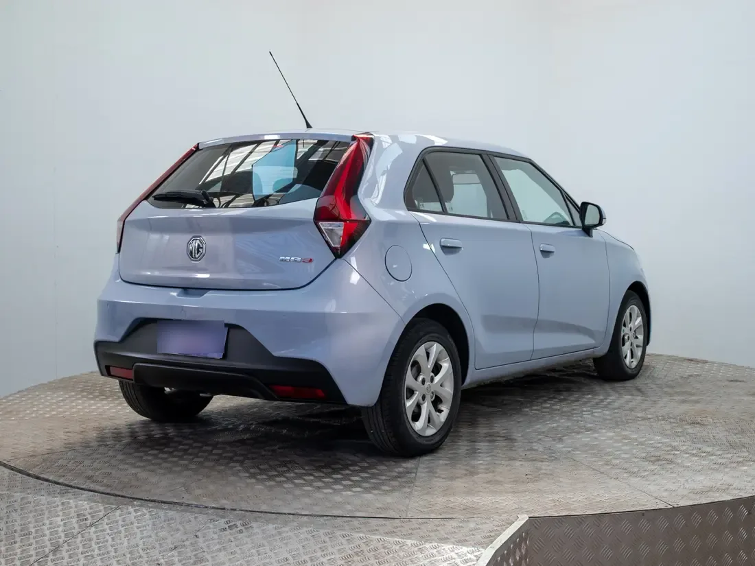 MG 3 Mg 3 1.5 Mt Std año 2023
