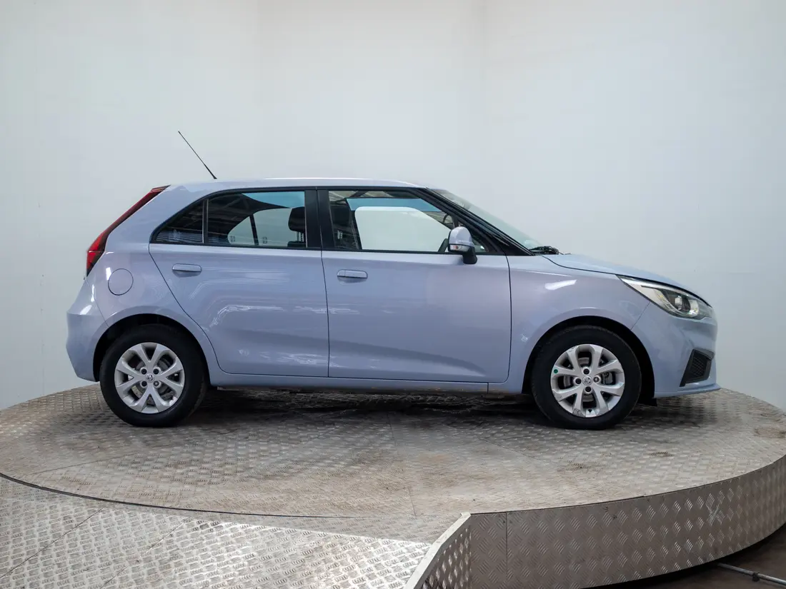 MG 3 Mg 3 1.5 Mt Std año 2023