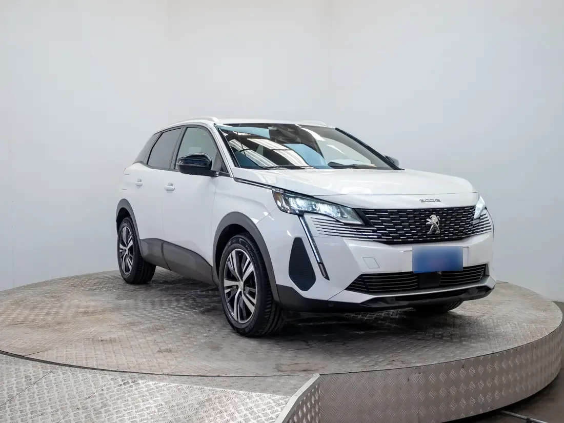 Peugeot 3008 3008 1.2 Active Pack Puretech 130 Mt año 2024
