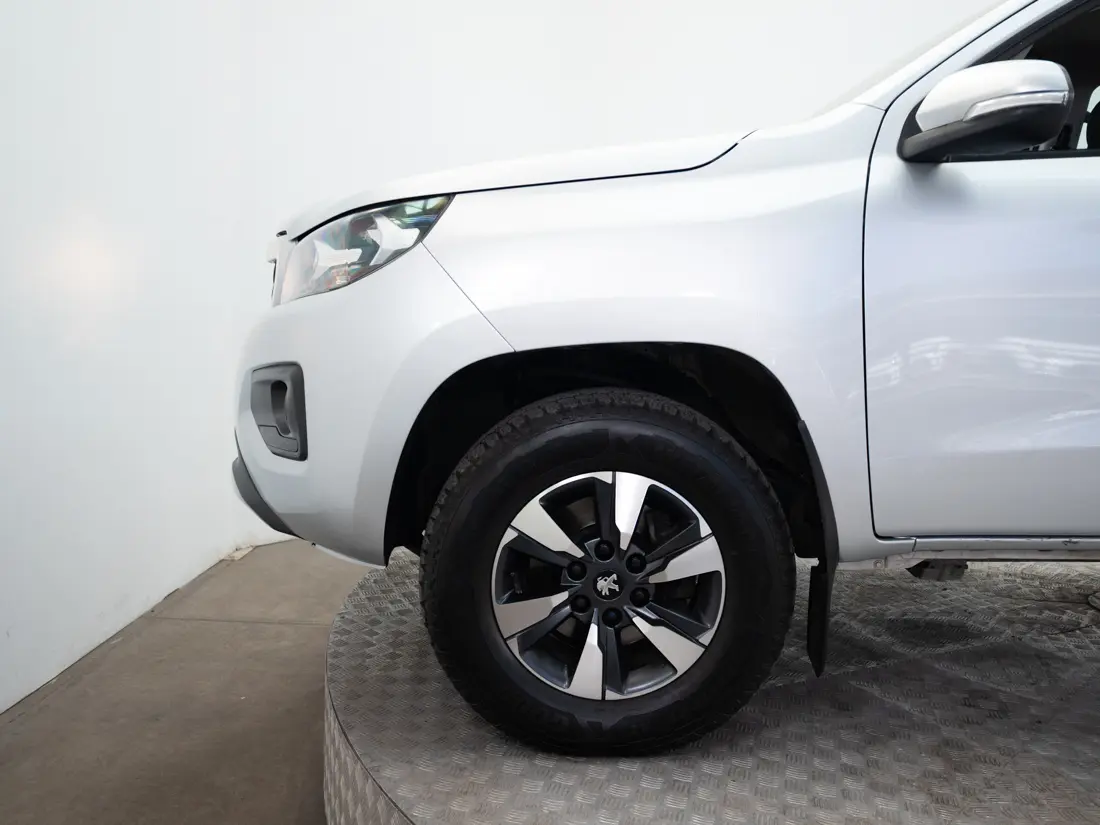 Peugeot Landtrek Landtrek Active Diesel 180hp 4x4 At año 2025