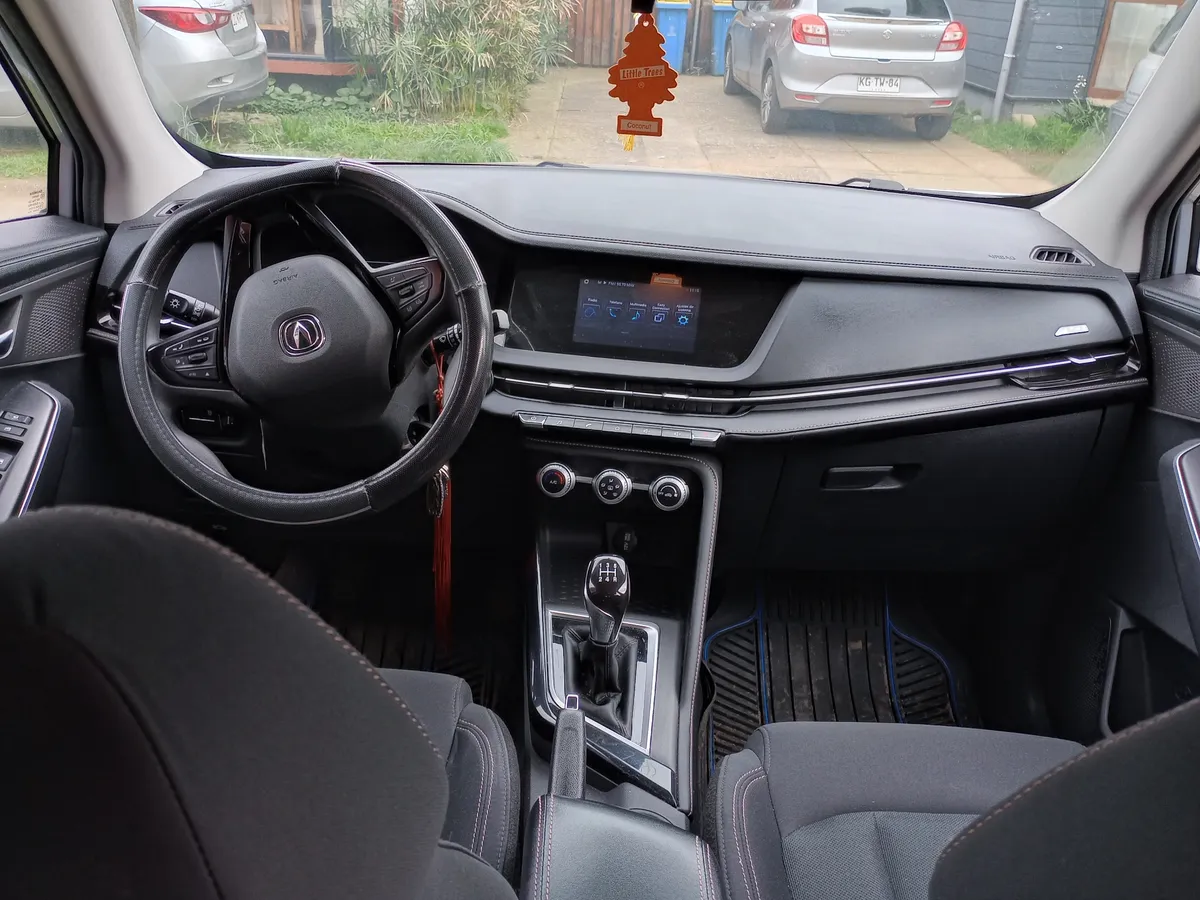 CHANGAN CS15 1.5 Comfort Mt año 2023
