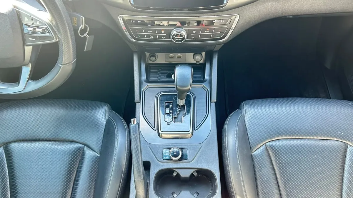Ssangyong Musso Grand Limited 4x4 2.2d Aut año 2023