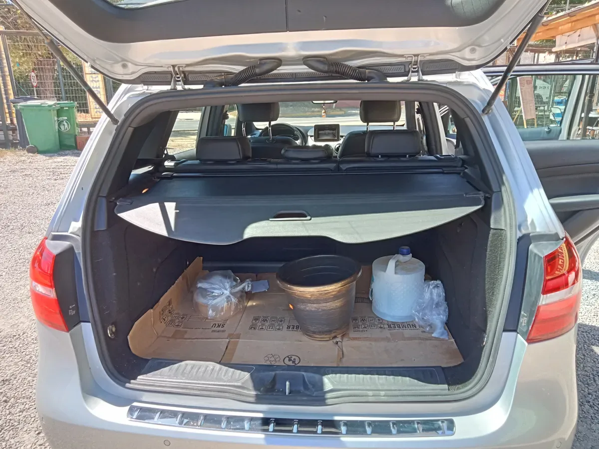 MERCEDES BENZ B200 2.0 At año 2019