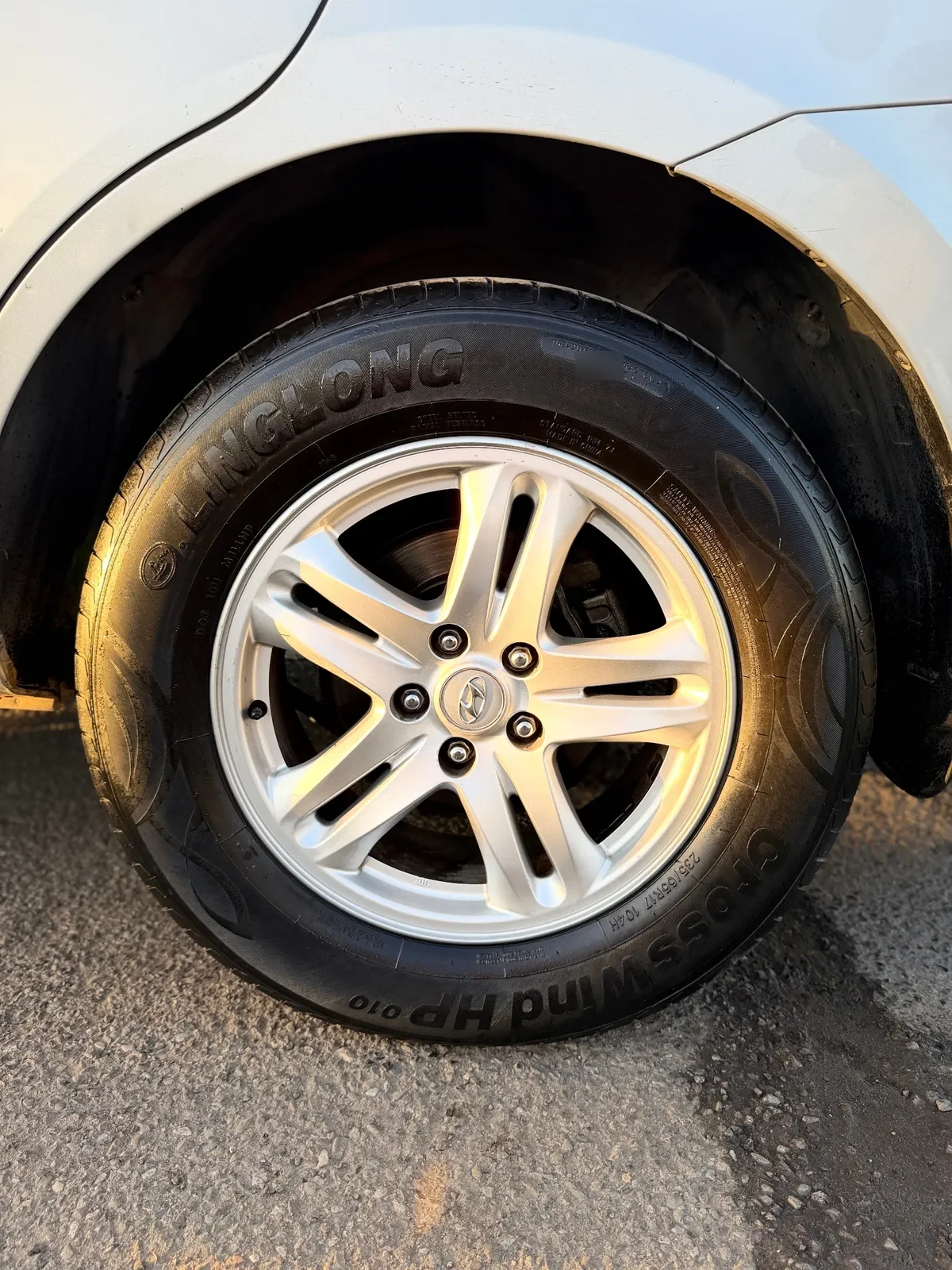 HYUNDAI SANTA FE 2.4 Gls Full At 4x4 año 2012
