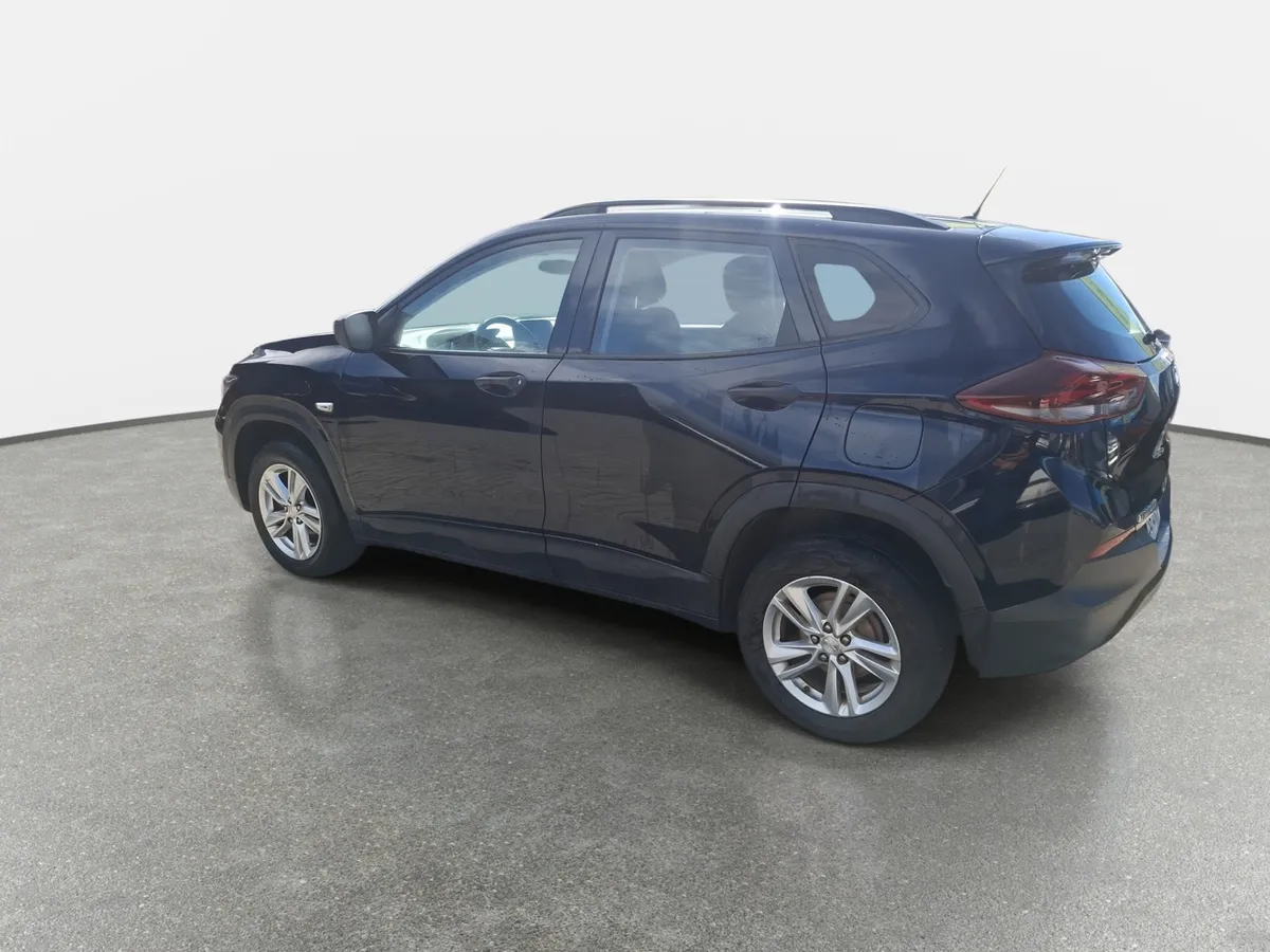 Chevrolet Tracker 1.2t Ls Fwd Mt 5p año 2022