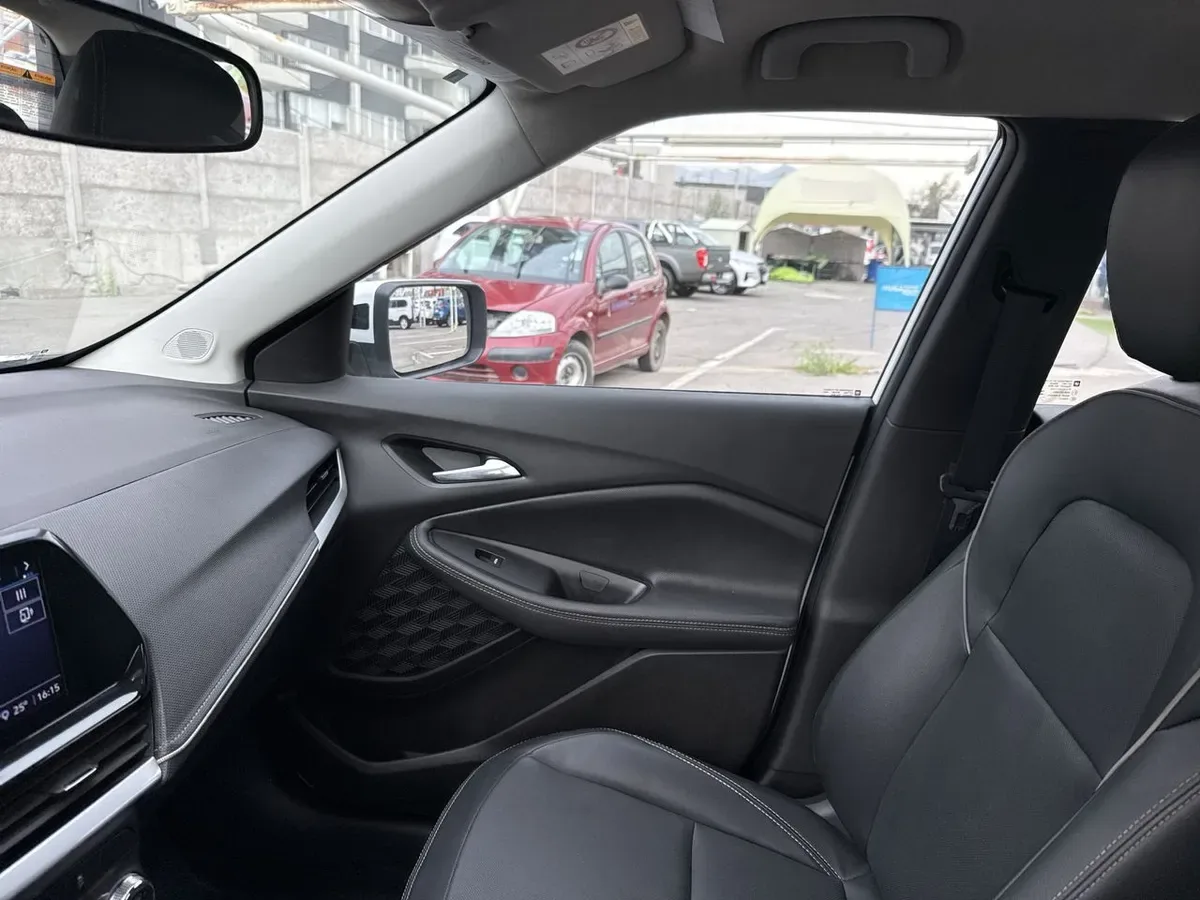 Chevrolet Montana 1.2t Premier S 4x2 Mt 4p año 2024
