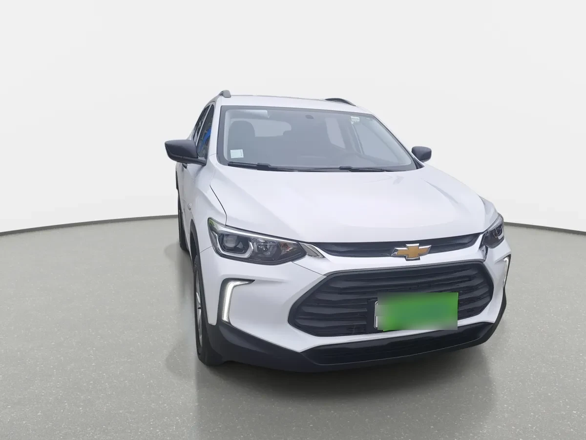 Chevrolet Tracker 1.2t Ls Fwd Mt 5p año 2023