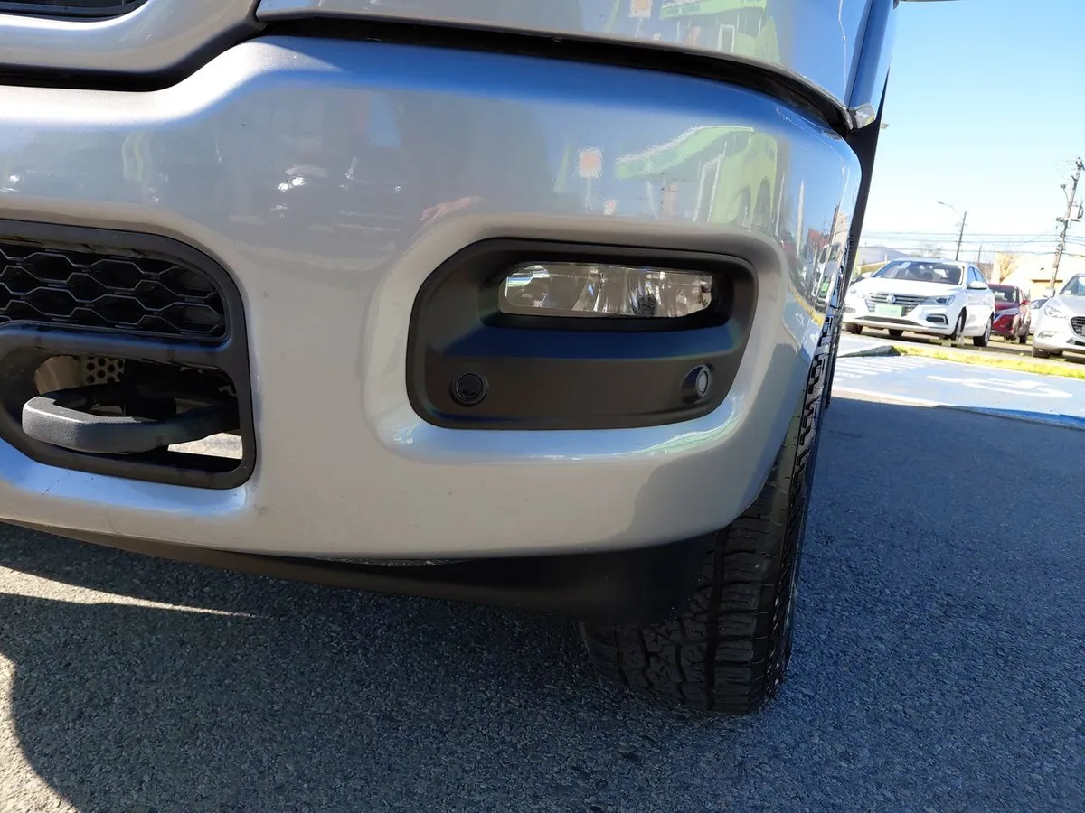 Ram 1500 3.0t Laramie 4x4 Crew Cab At 4p año 2025