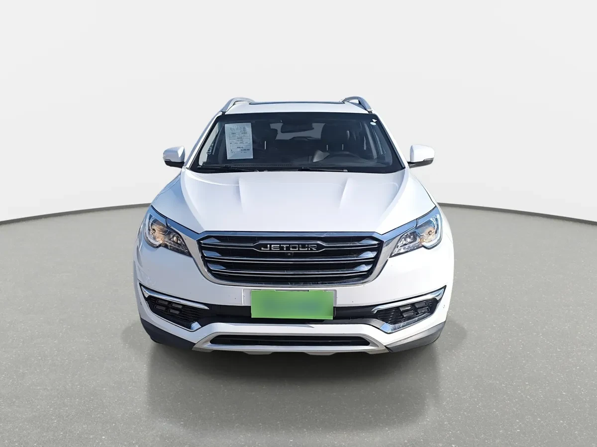 Jetour X70 1.5t Lux 4x2 At 5p año 2024