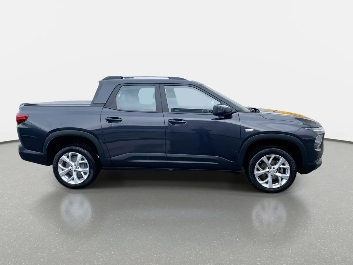 Chevrolet Montana 1.2t Ltz S 4x2 At 4p año 2025