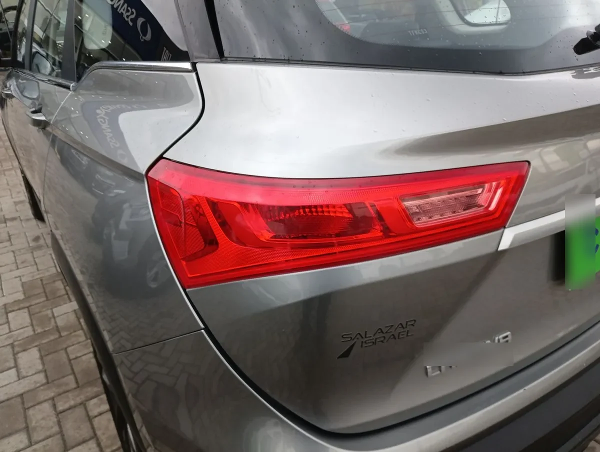 Chevrolet Captiva 1.5t Ltz 4x2 Cvt At 5p año 2024