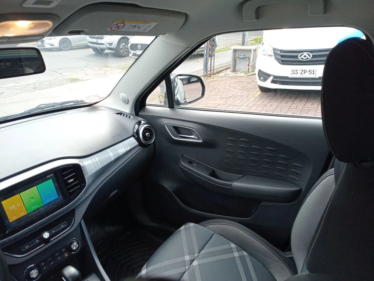 MG Mg 3 1.5 Comfort 2wd Hb At 5p año 2025