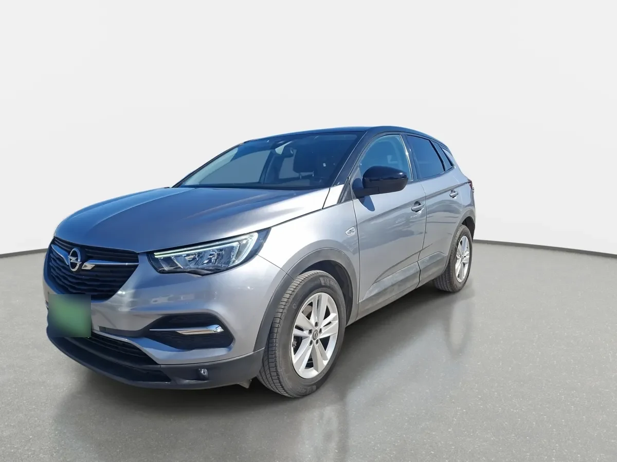 Opel Grandland 1.2t Gs Line 4x2 Mt 5p año 2022