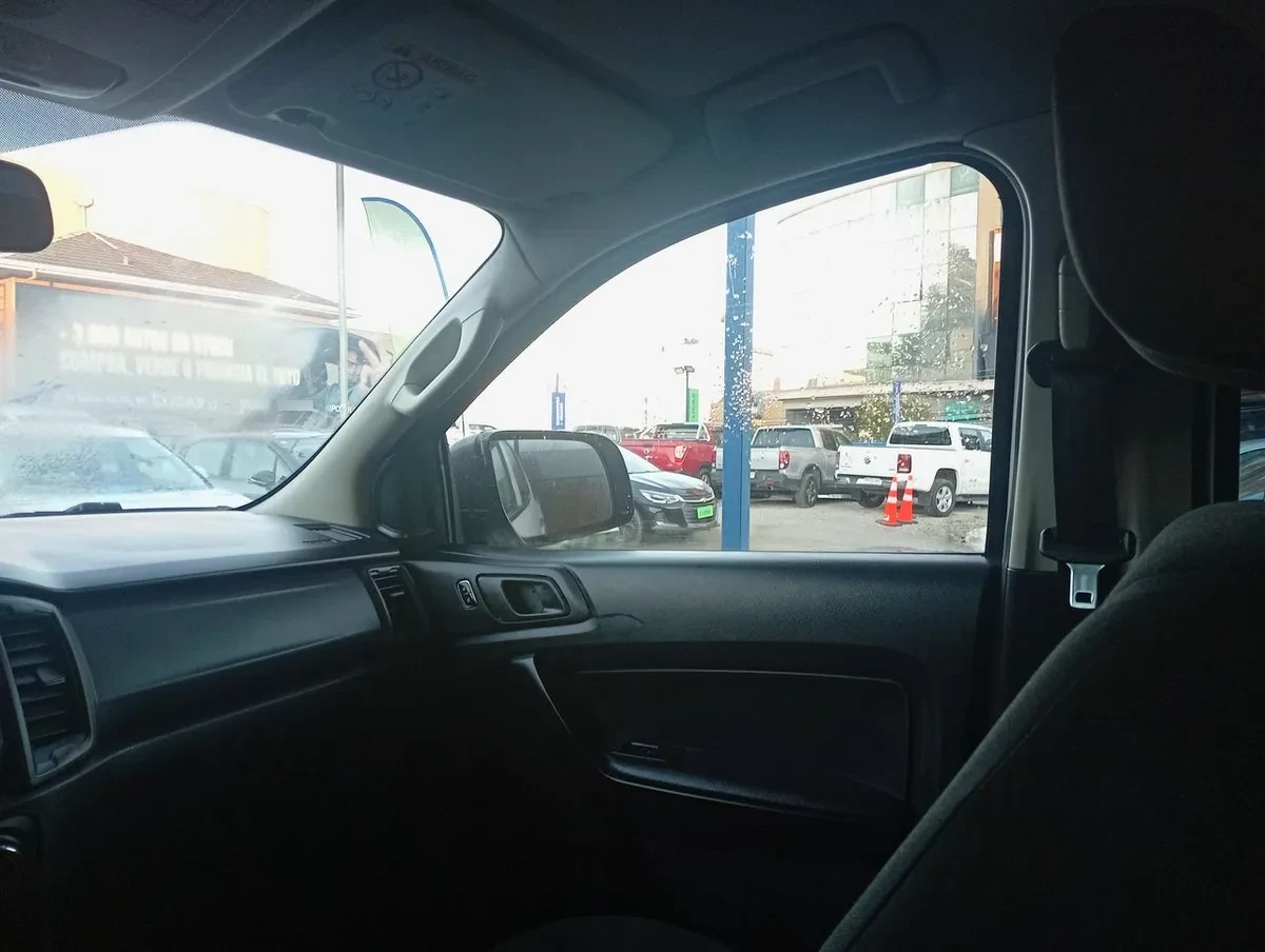 Ford Ranger 2.2 Xl 4x2 Diesel Dob. Cab. Mt 4p año 2023