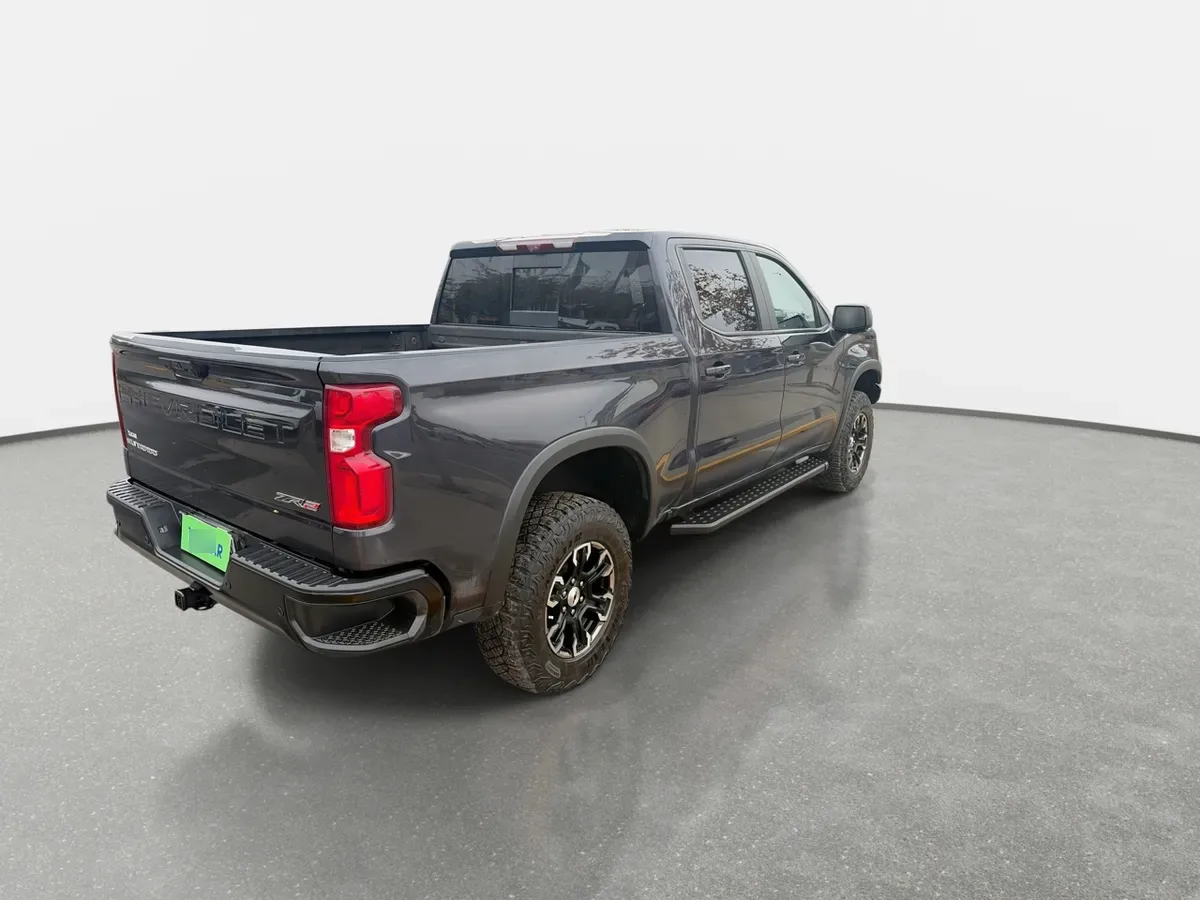 Chevrolet Silverado 6.2 Zr2 4x4 At 4p año 2024