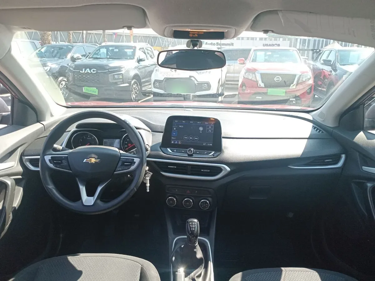 Chevrolet Tracker 1.2t Ls Fwd Mt 5p año 2022