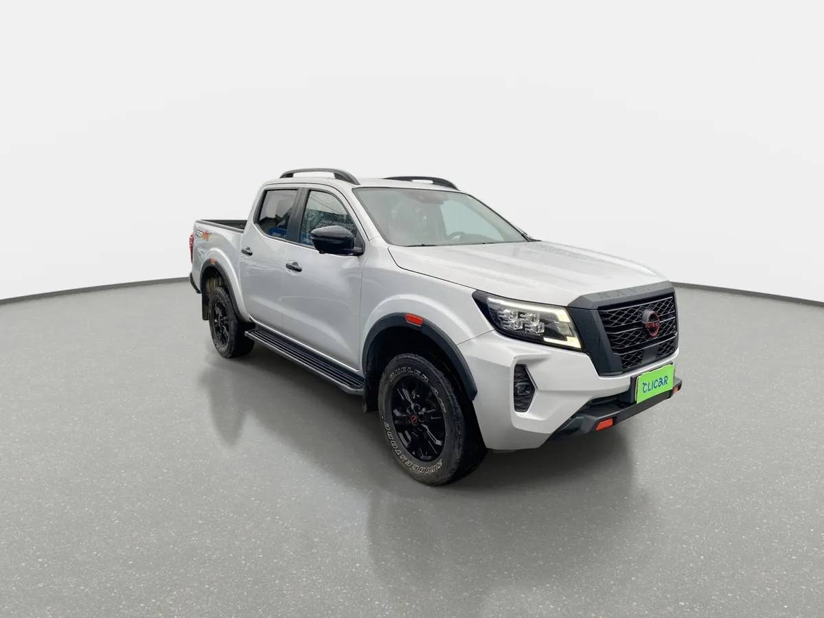 Nissan Navara 2.3d Pro4x Diesel 4x4 Dob.cab. At 4p año 2023