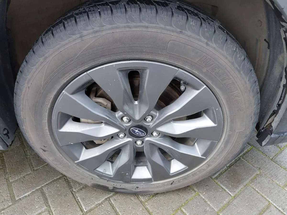 Subaru Outback 2.5i Dynamic Awd Cvt At 5p año 2024