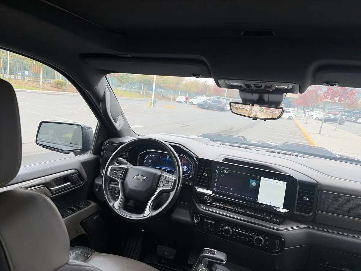 Chevrolet Silverado 6.2 Zr2 4x4 At 4p año 2024