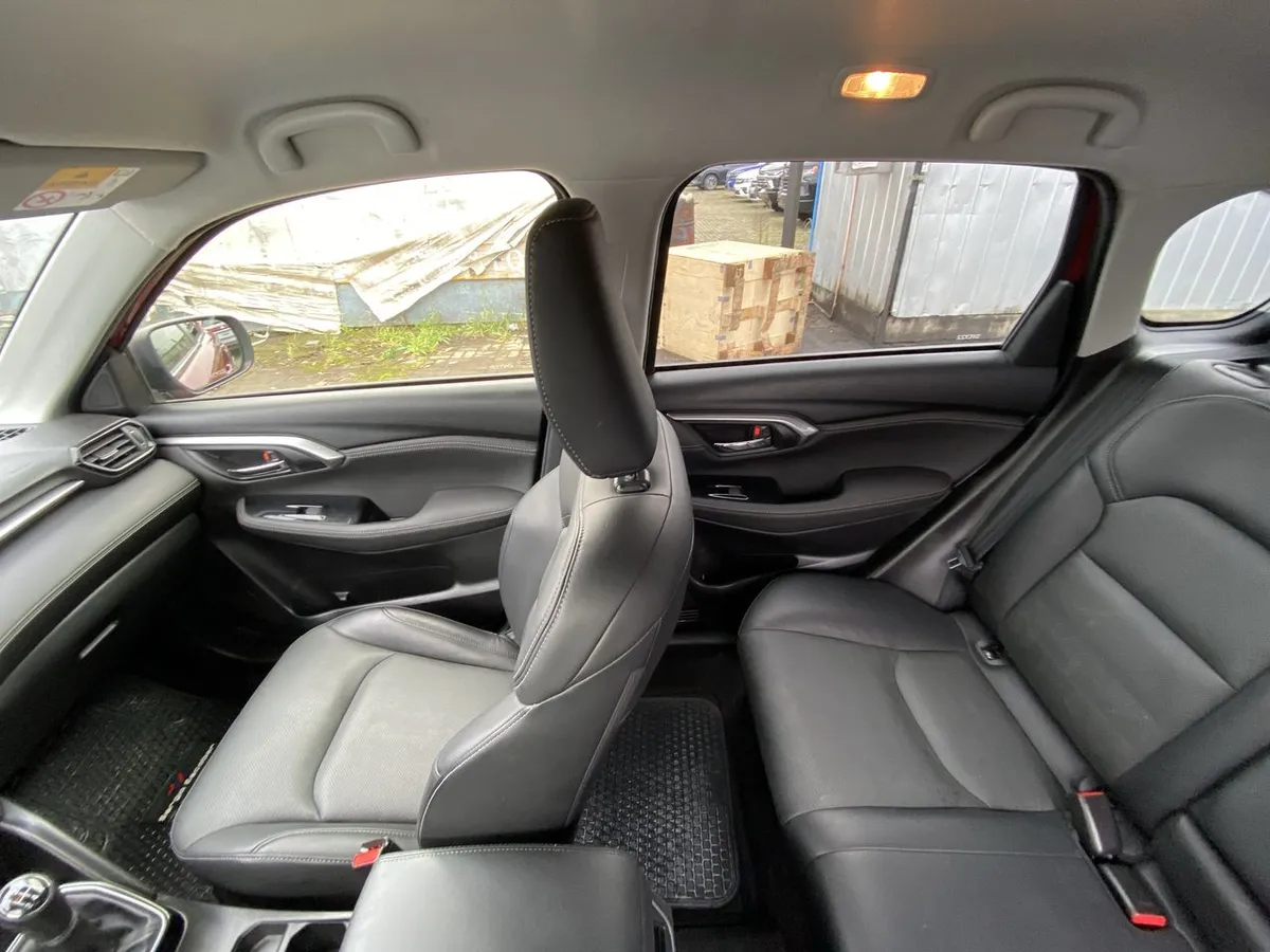 Suzuki Grand Vitara 1.5 Glx Hybrid 4x2 Mt 5p año 2023