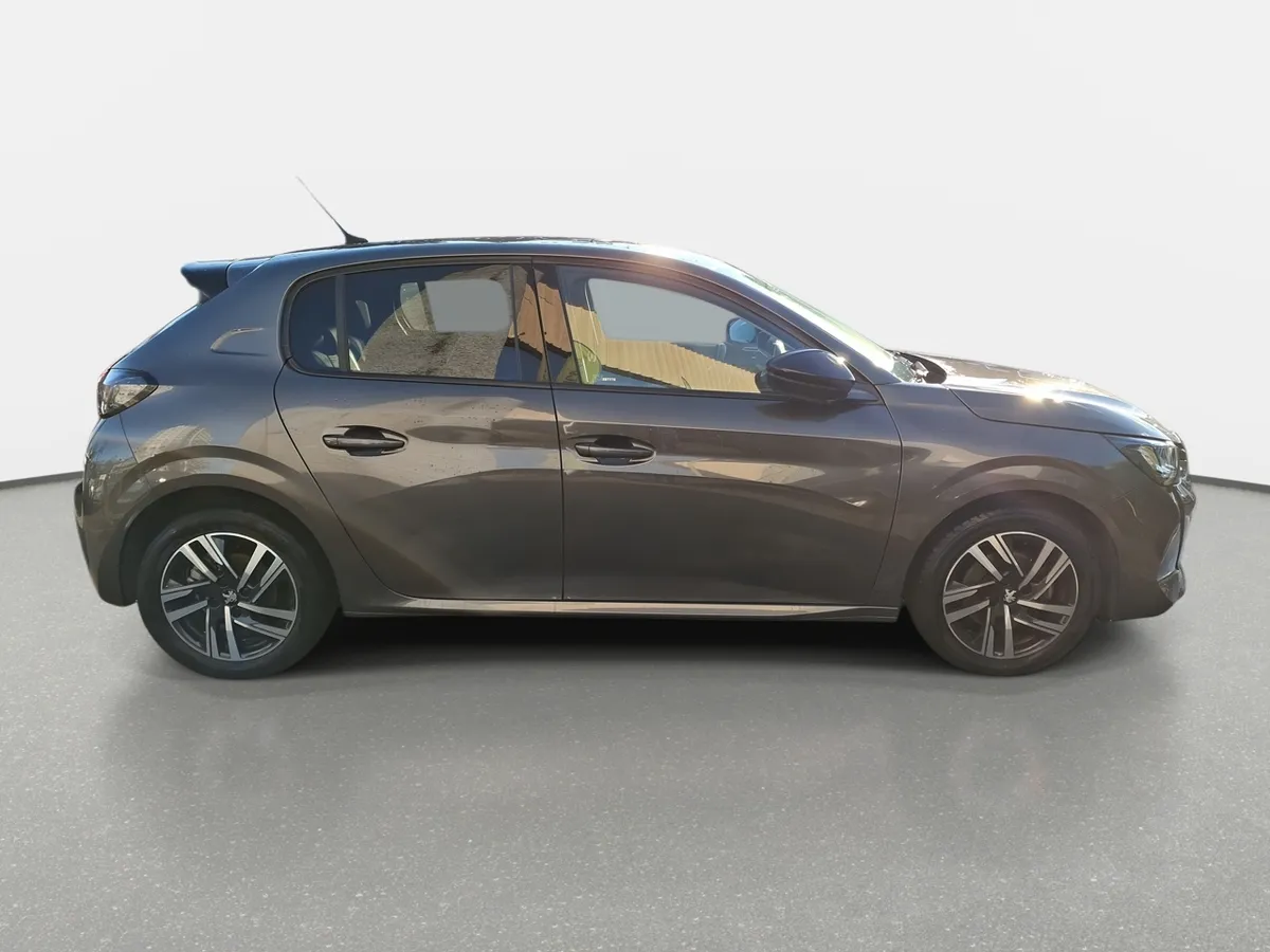 Peugeot 208 1.2 Puretech Allure Pack 4x2 130 Eat8 5p año 2022