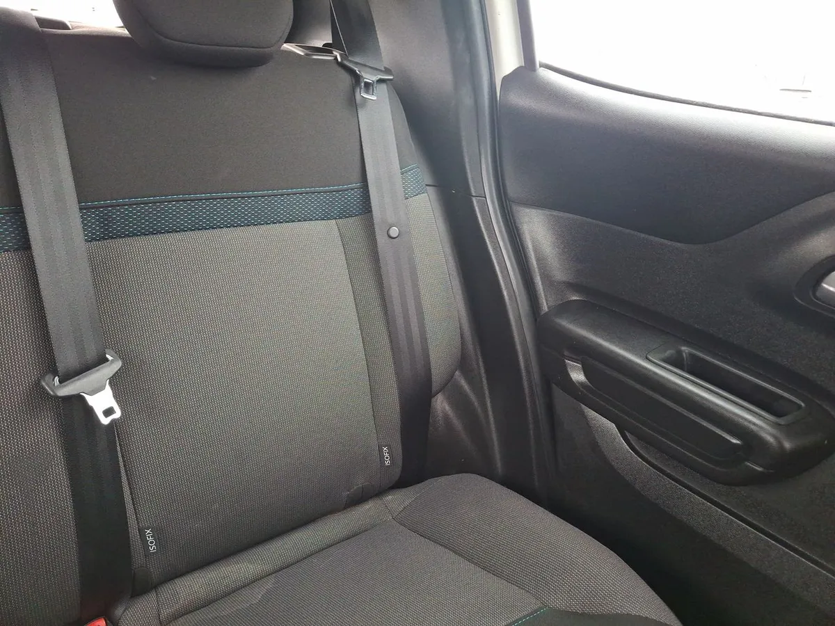 Citroen C3 1.2 Puretech Feel 4x2 Hb 82 Bvm Mt 5p año 2023