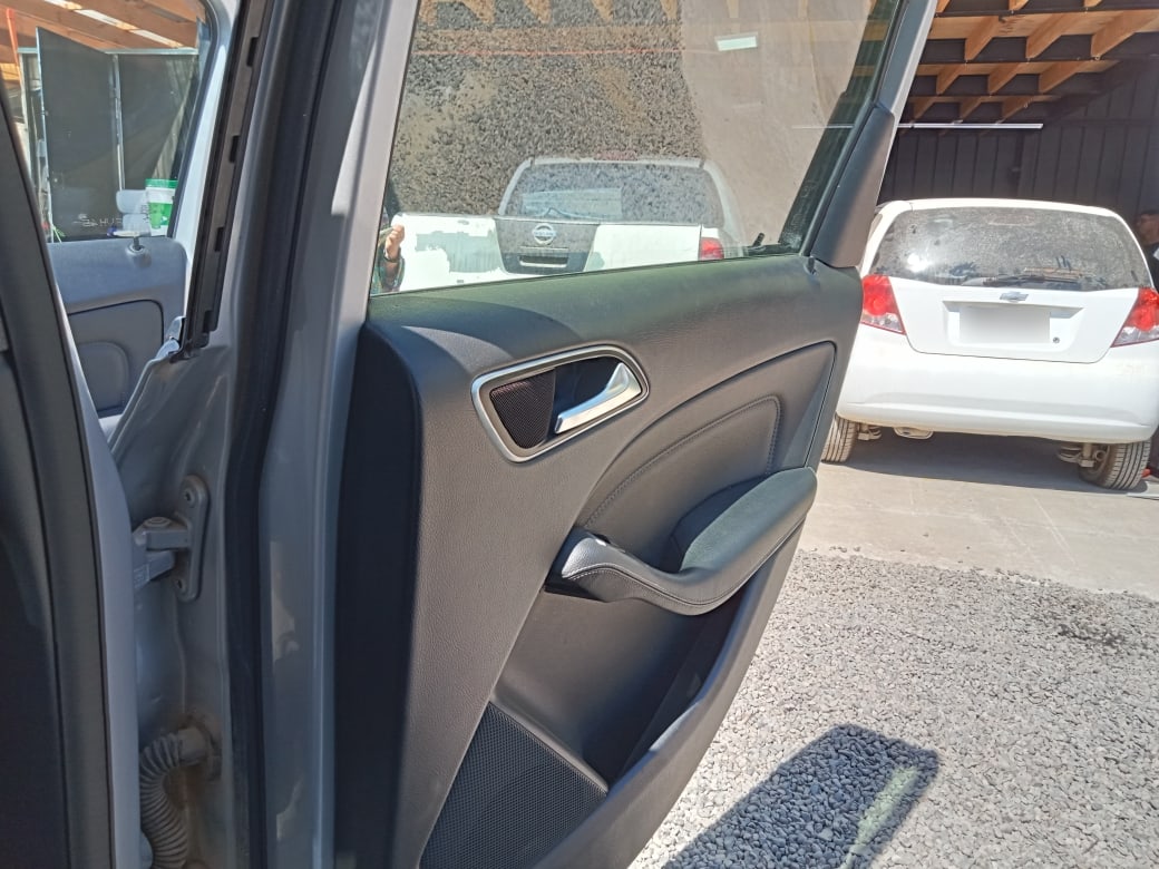 MERCEDES BENZ B200 2.0 At año 2019