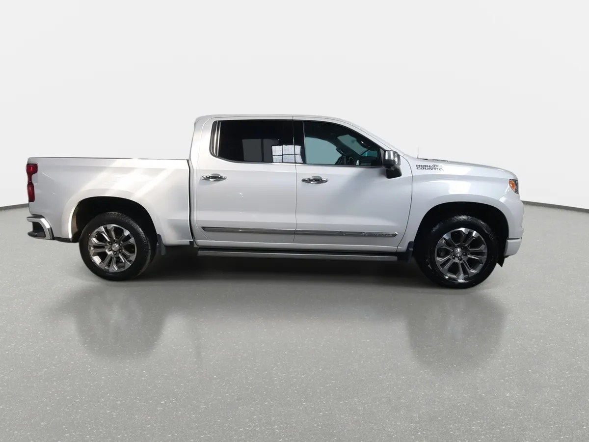 Chevrolet Silverado 3.0 High Country 4x4 At 4p año 2023