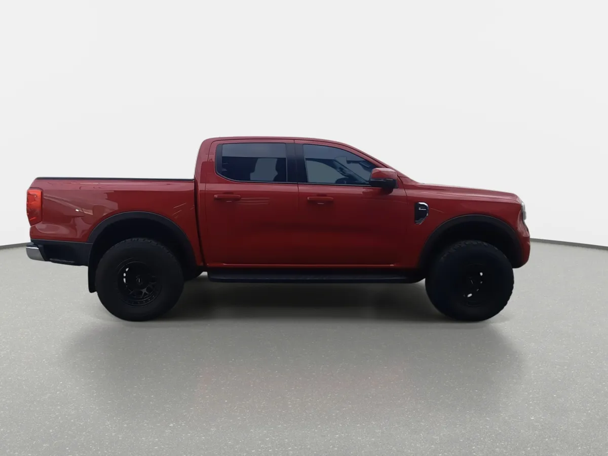 Ford Ranger 2.0 Xlt Diesel 4x2 Dob. Cab. At 4p año 2024