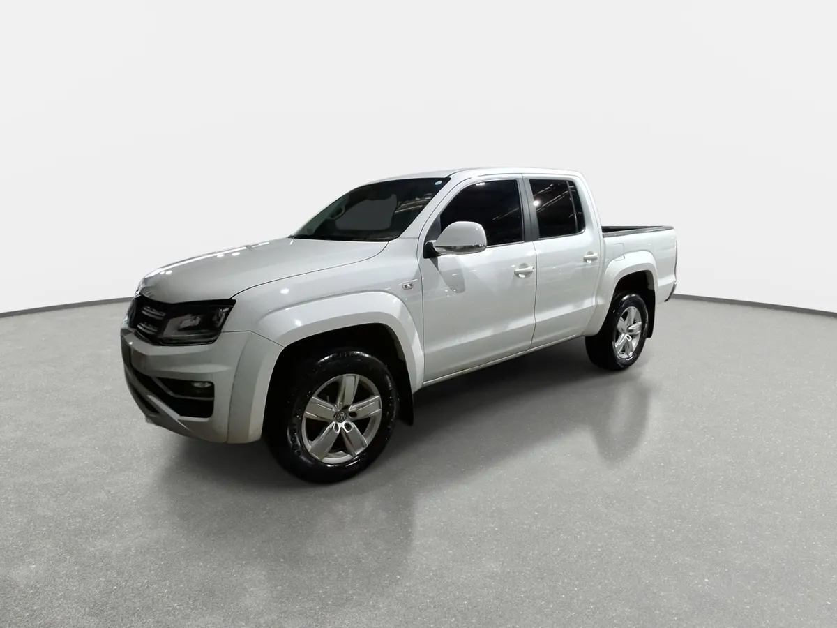 Volkswagen Amarok 2.0 Highline Diesel 4motion 4x4 Dob. Cab. At 4p año 2023