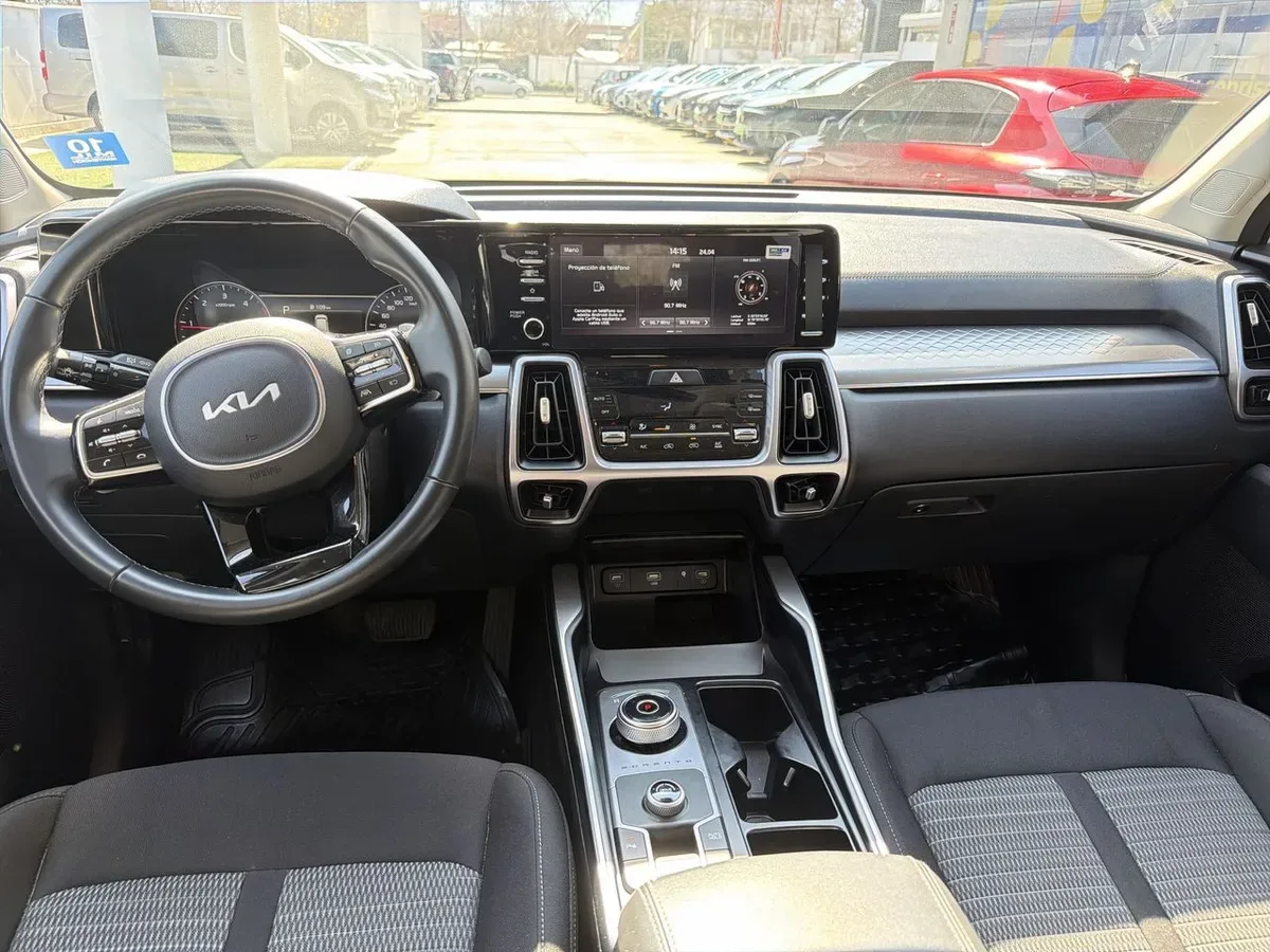 Kia Sorento 2.2 Ex Diesel 2wd Dct At8 5p año 2024