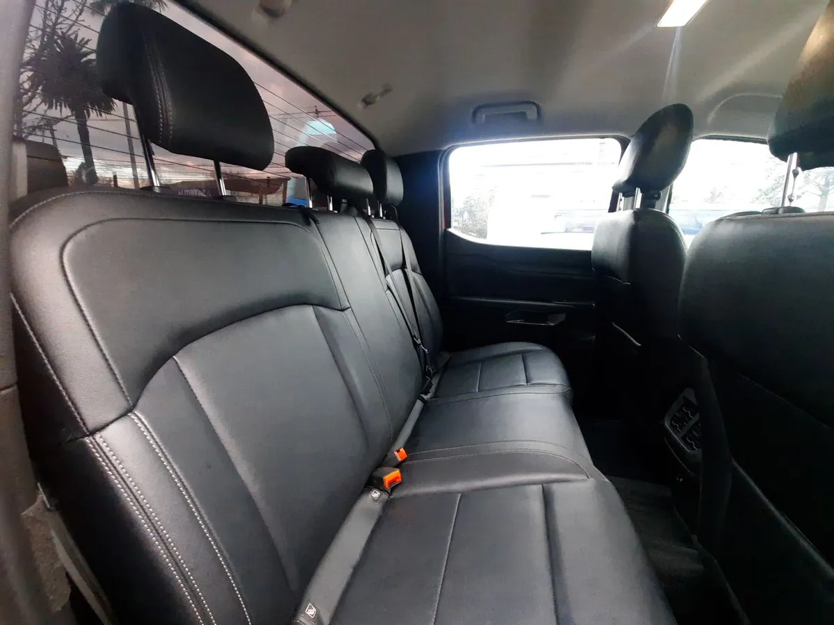 Ford Ranger 2.0 Xlt Diesel 4x2 Dob. Cab. At 4p año 2024