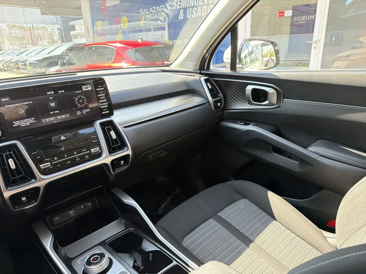 Kia Sorento 2.2 Ex Diesel 2wd Dct At8 5p año 2024