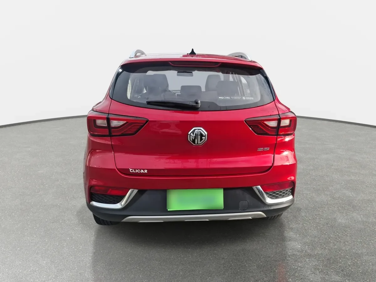MG Mg Zs 1.5 Std 4x2 Mt 5p año 2023