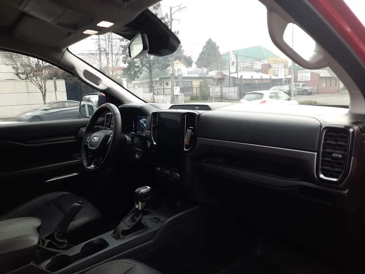 Ford Ranger 2.0 Xlt Diesel 4x2 Dob. Cab. At 4p año 2024