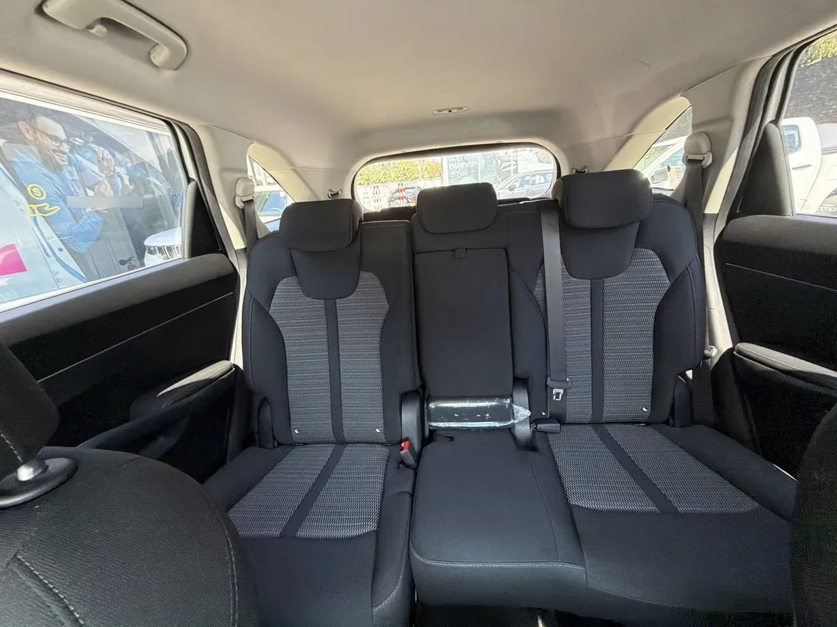 Kia Sorento 2.2 Ex Diesel 2wd Dct At8 5p año 2024