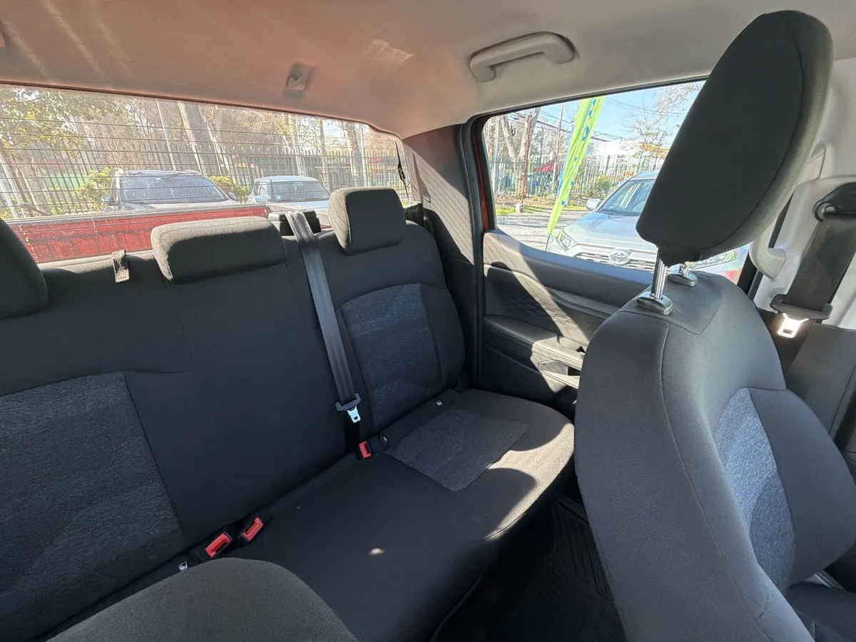 Ford Ranger 2.0 Xls Diesel 4x2 Dob. Cab. Mt 4p año 2024