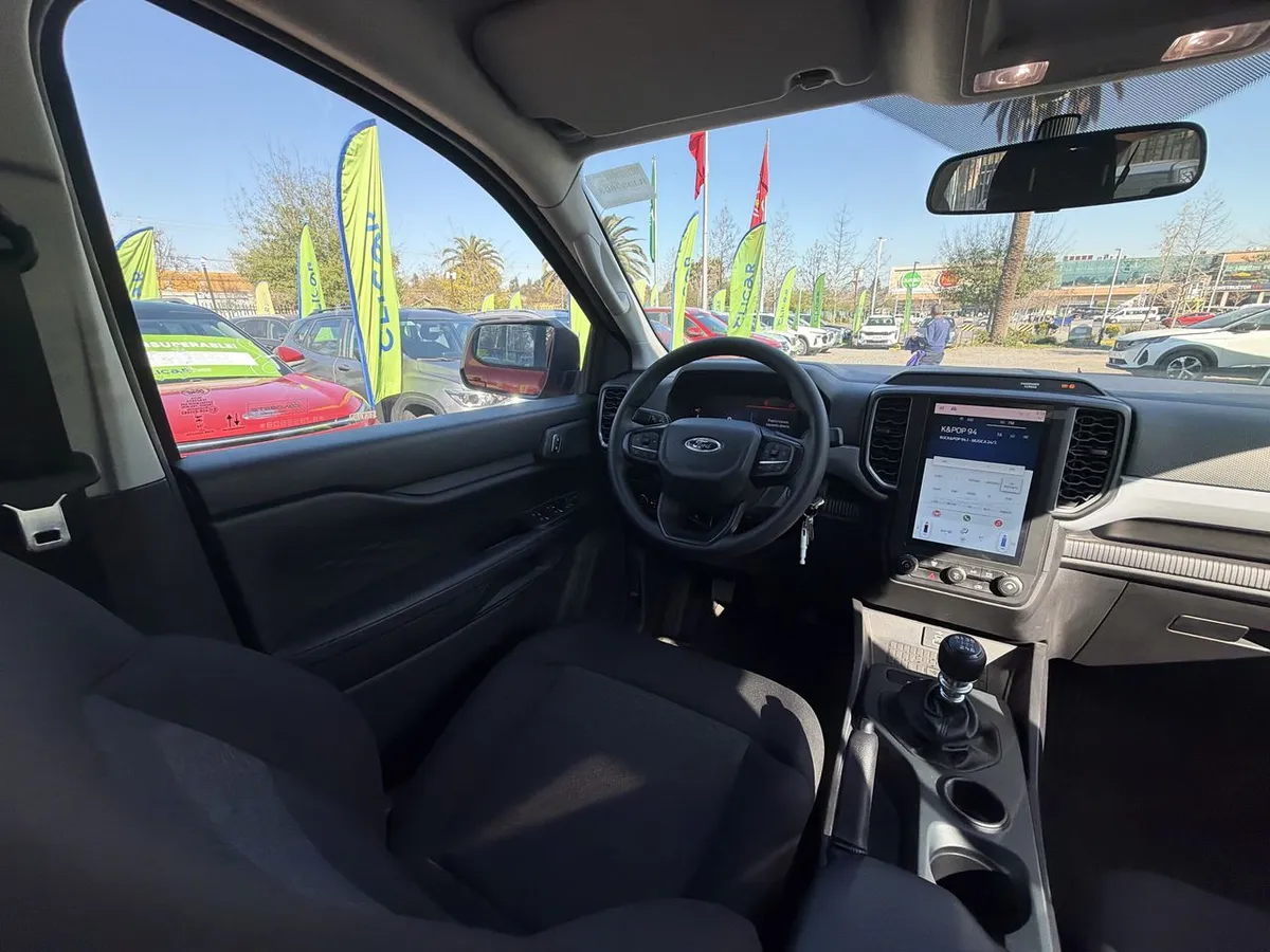 Ford Ranger 2.0 Xls Diesel 4x2 Dob. Cab. Mt 4p año 2024