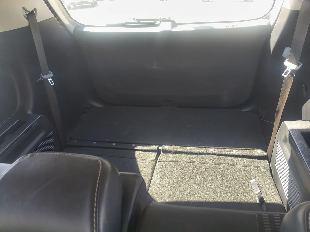 Kia Carens 1.4l Ex Turbo-Gdi Full 4x2 7dct At 5p año 2023