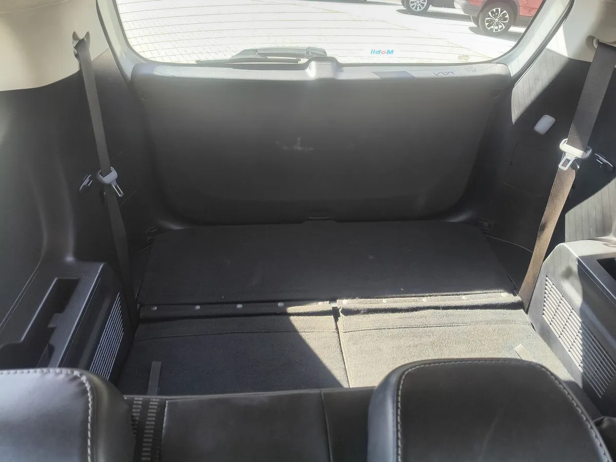 Kia Carens 1.4l Ex Turbo-Gdi Full 4x2 7dct At 5p año 2023