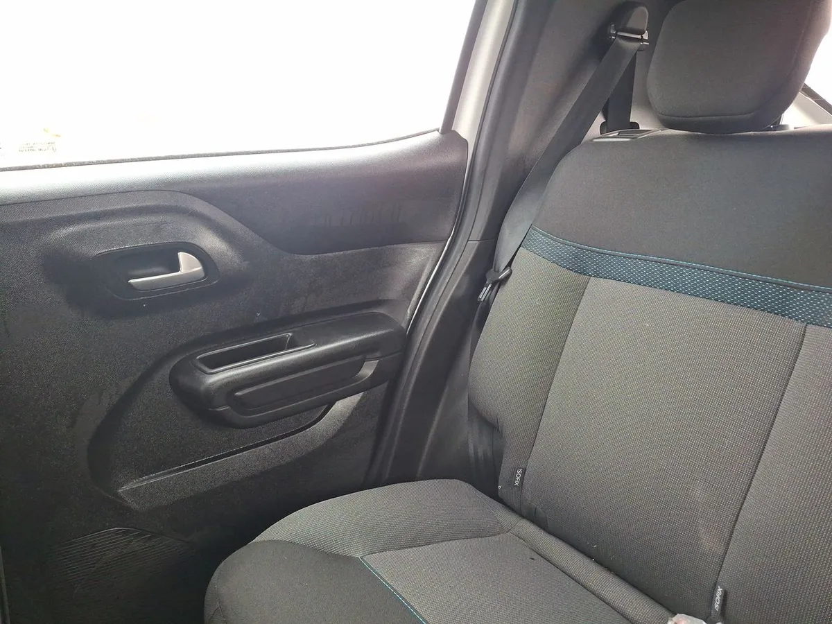 Citroen C3 1.2 Puretech Feel 4x2 Hb 82 Bvm Mt 5p año 2023