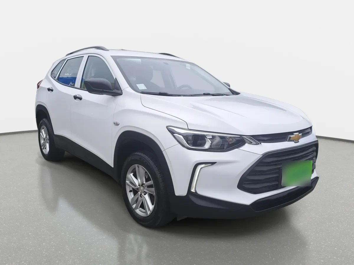 Chevrolet Tracker 1.2t Ls Fwd Mt 5p año 2023