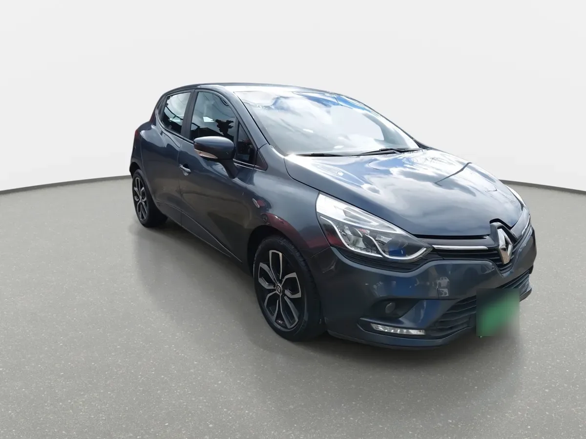 Renault Clio 0.9t Expression 4x2 Hb Mt 5p año 2020