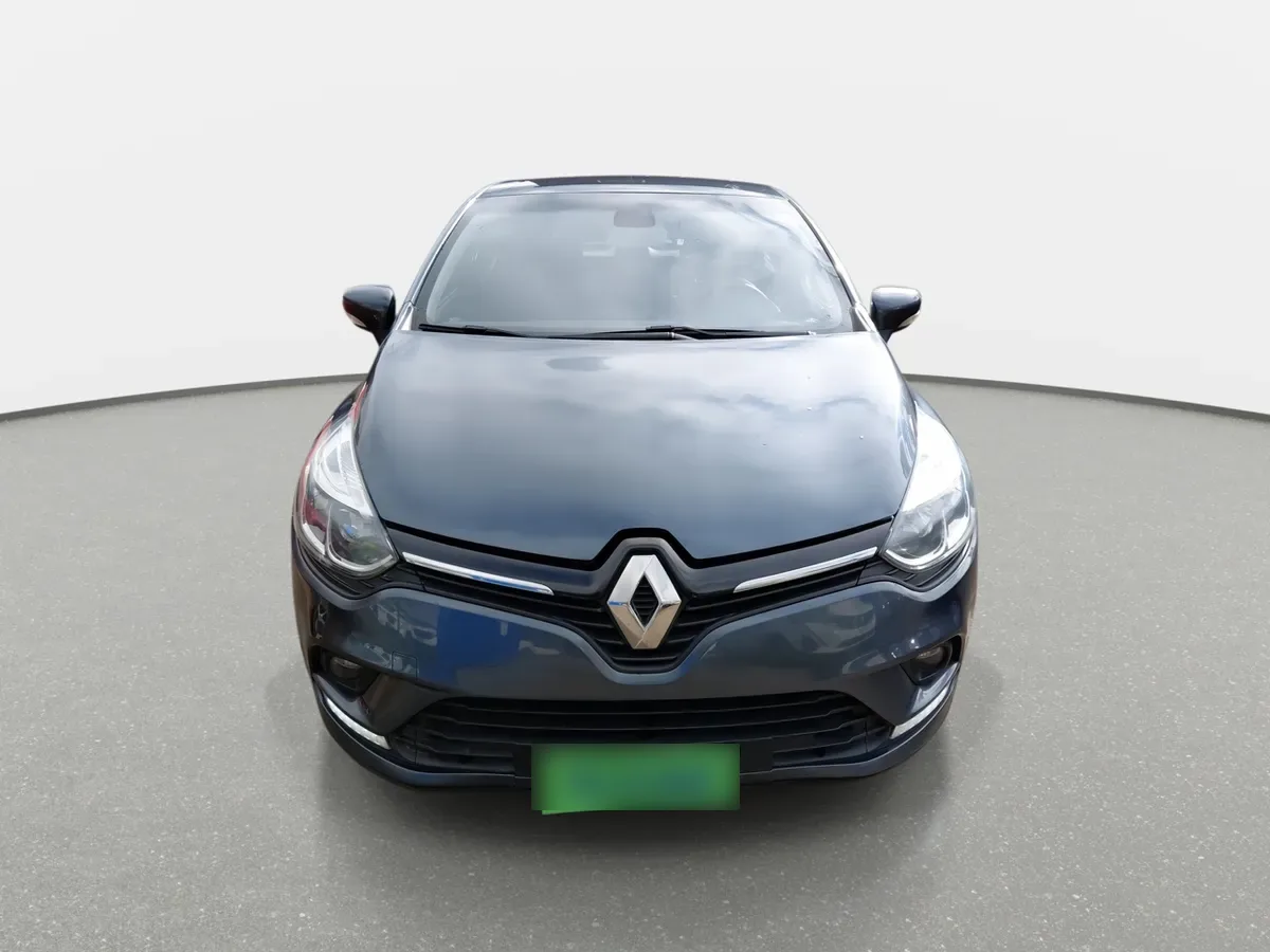 Renault Clio 0.9t Expression 4x2 Hb Mt 5p año 2020