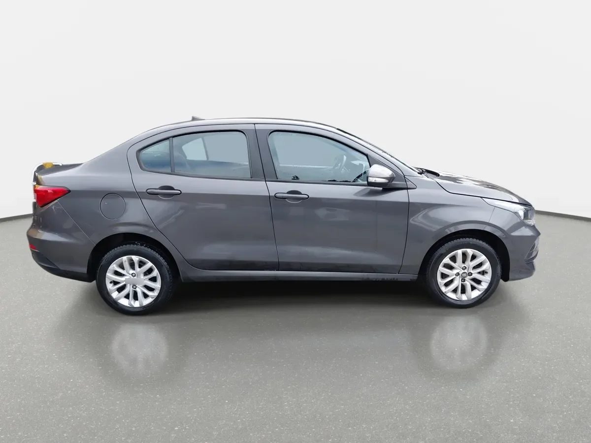 Fiat Cronos 1.8 Drive 4x2 At 4p año 2022