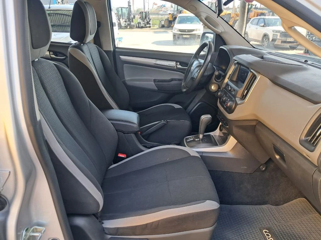 Chevrolet Colorado 2.8 Ctdi 4x4 Lt At 4p año 2022